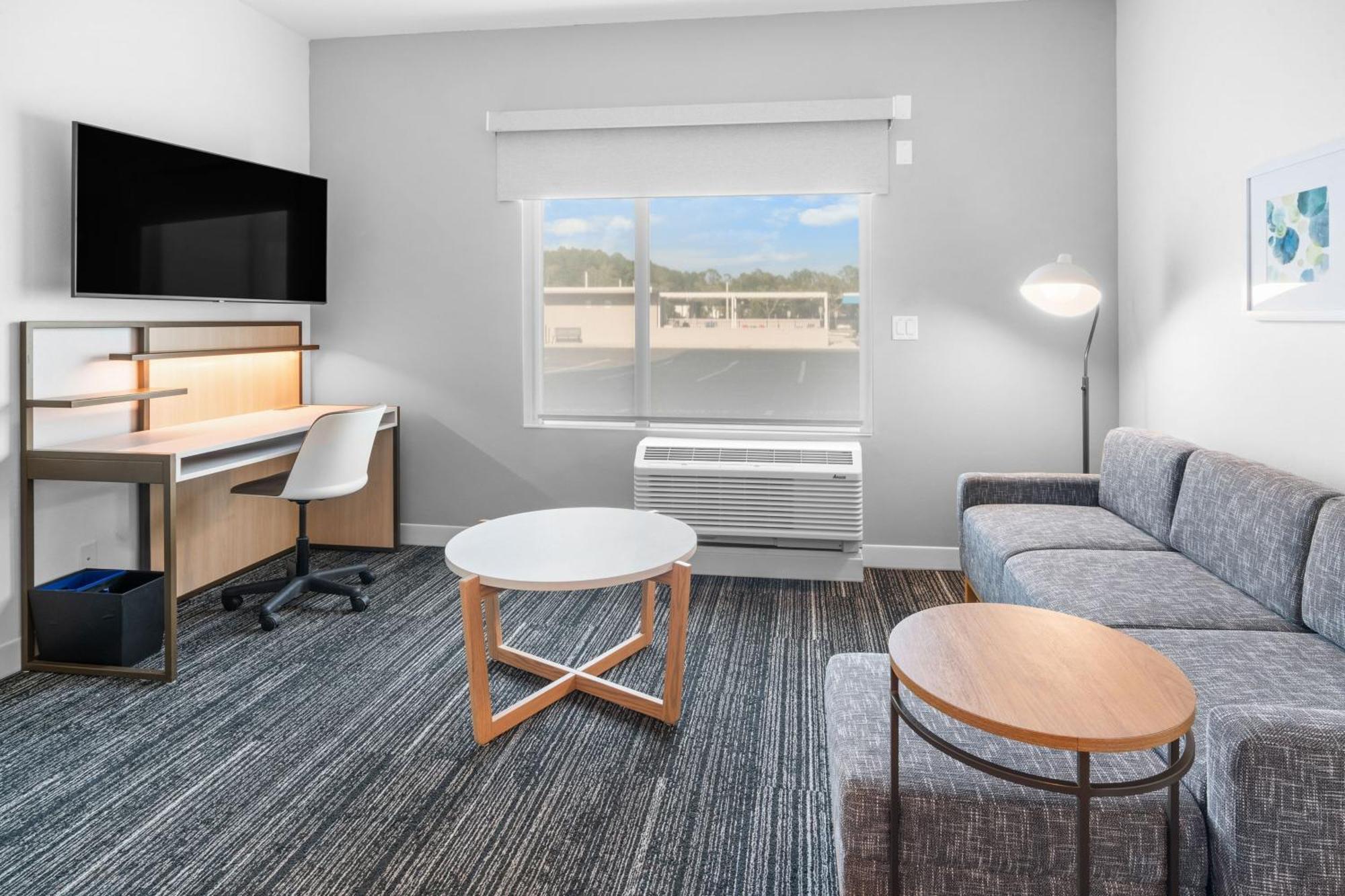 Towneplace Suites Jacksonville Airport Exterior photo